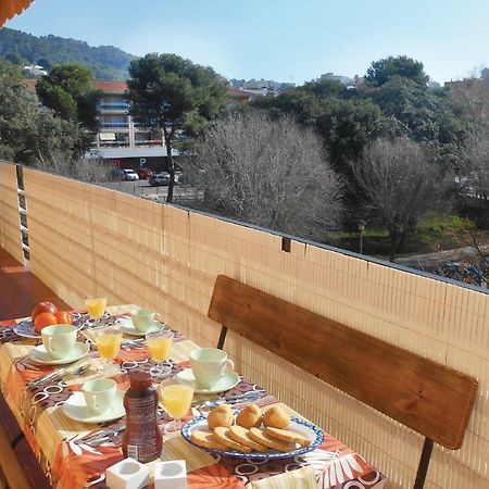 Stunning Apartment In Tossa De Mar With Kitchen Eksteriør billede