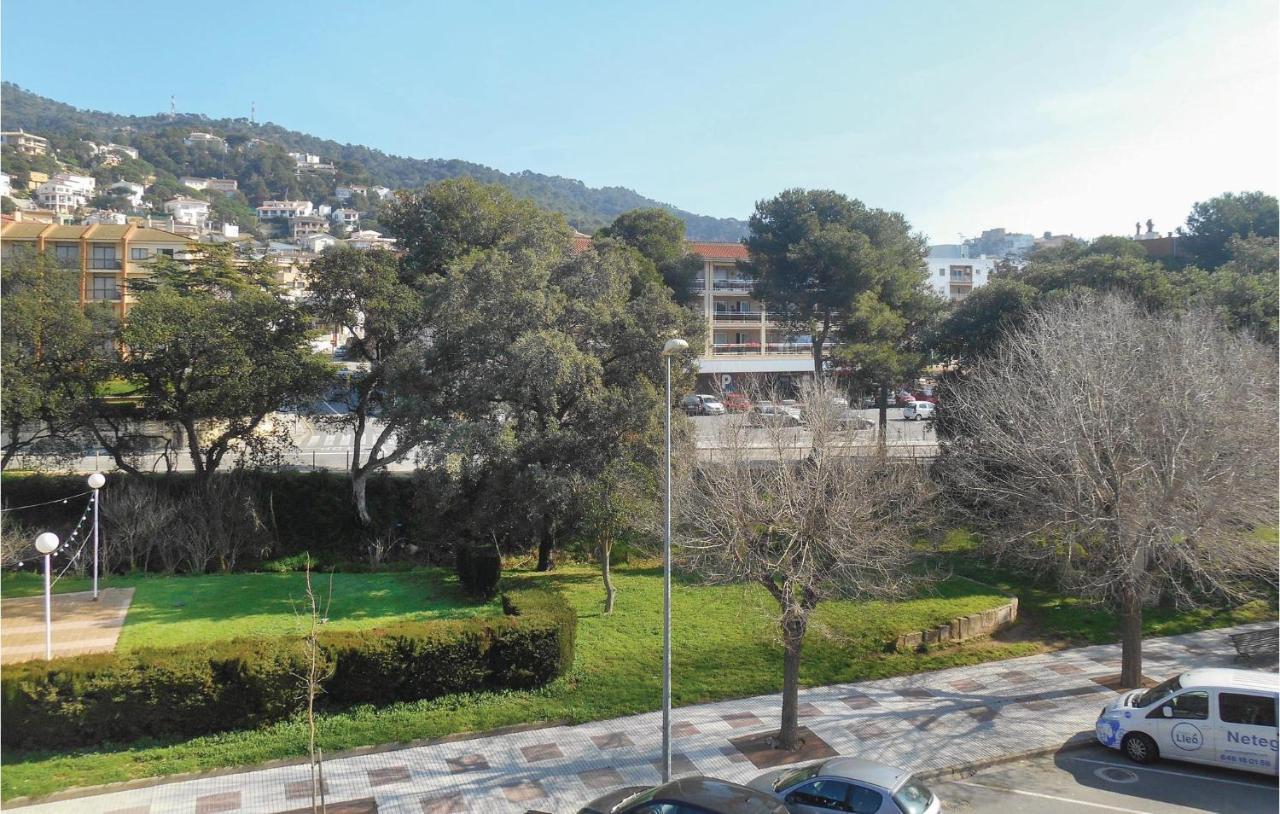 Stunning Apartment In Tossa De Mar With Kitchen Eksteriør billede